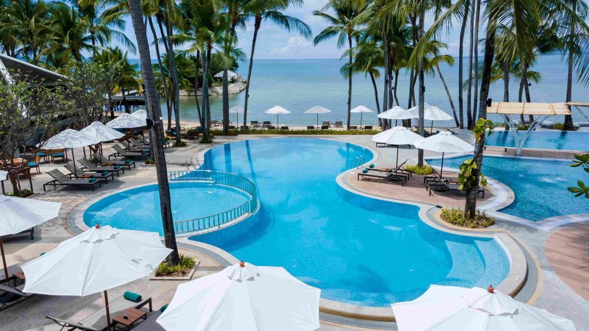 OUTRIGGER Koh Samui ชวนครอบครัวพักจากหน้าจอ เรียนรู้ทะเลและวัฒนธรรมไทย
