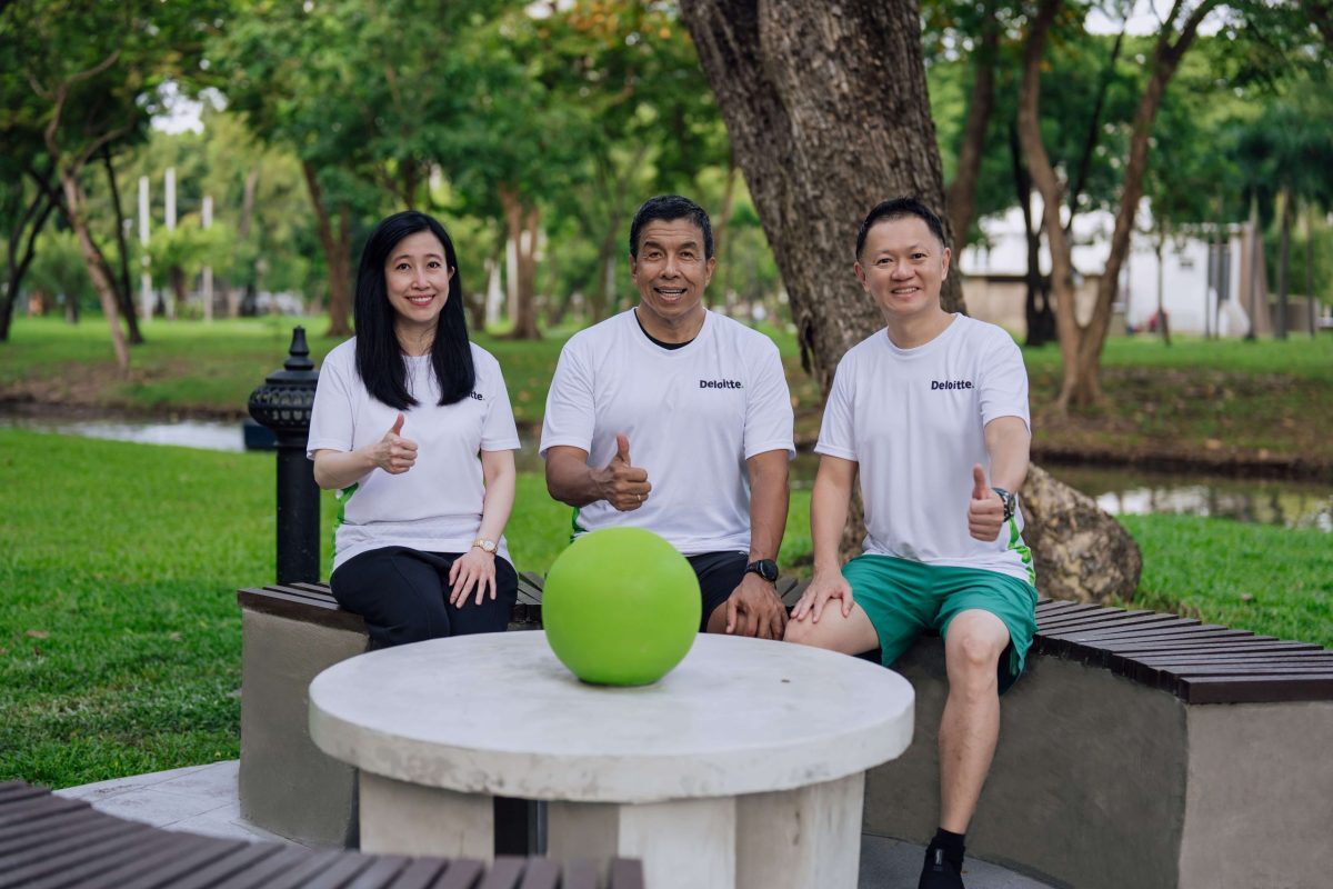 Deloitte จับมือ กทม. ปรับโฉมสวนลุมพินี ติดตั้ง Green Dot Sphere กลางทะเลสาบฉลอง