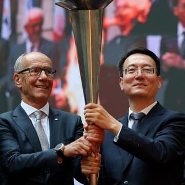 เมืองฉางชุนเตรียมความพร้อมจัด Changchun 2027 Winter Universiade รับมอบเปลวไฟจากตูริน