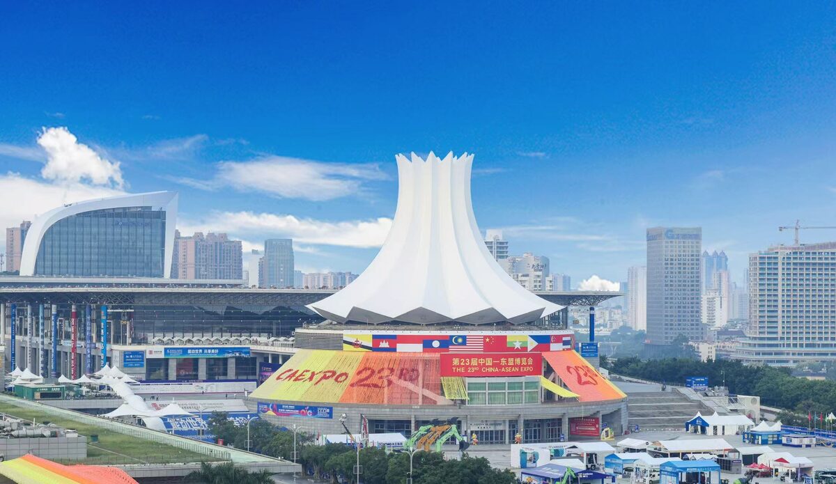 China-ASEAN Expo ครั้งที่ 23 ที่หนานหนิง ทำสถิติผู้เข้าชมทะลุ 360,000 ครั้ง